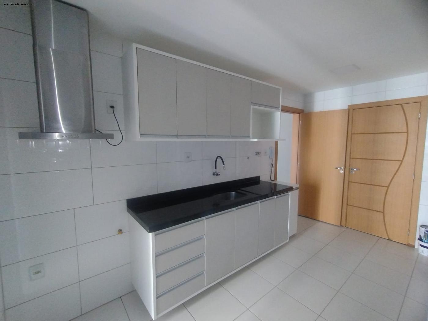 Apartamento à venda com 3 quartos, 111m² - Foto 4